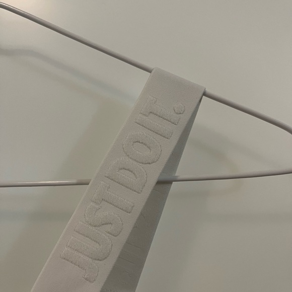 Nike DryFit Running Tank | Size S - Picture 3 of 4